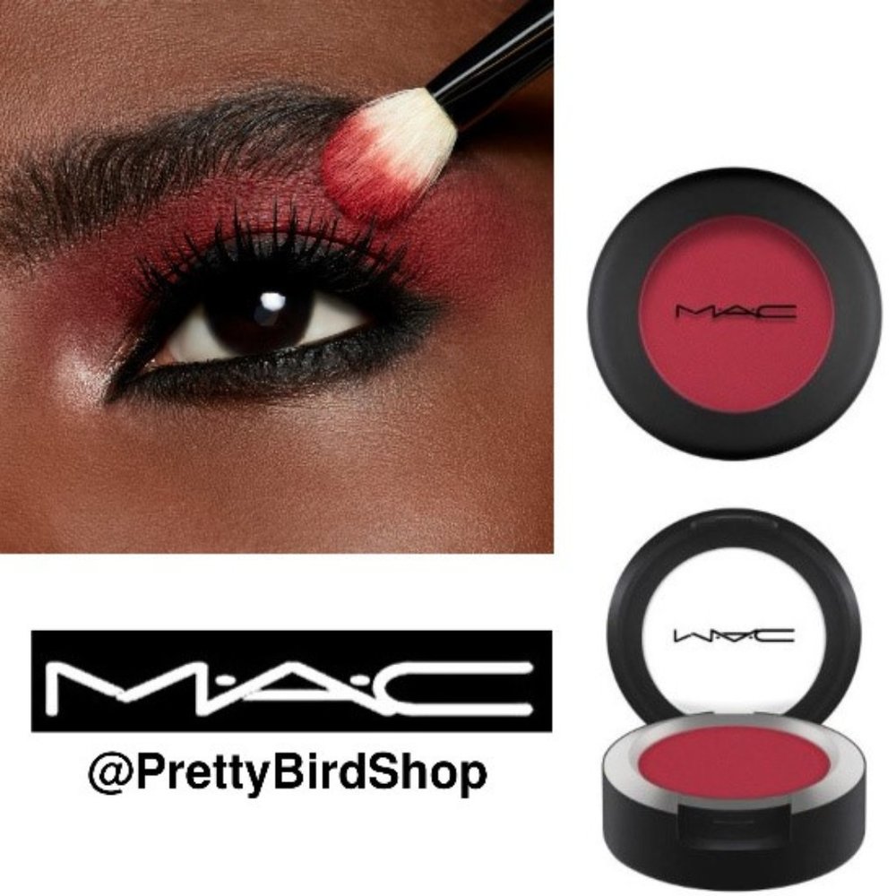 MAC WERK WERK WERK eye shadow NIB Powder Kiss